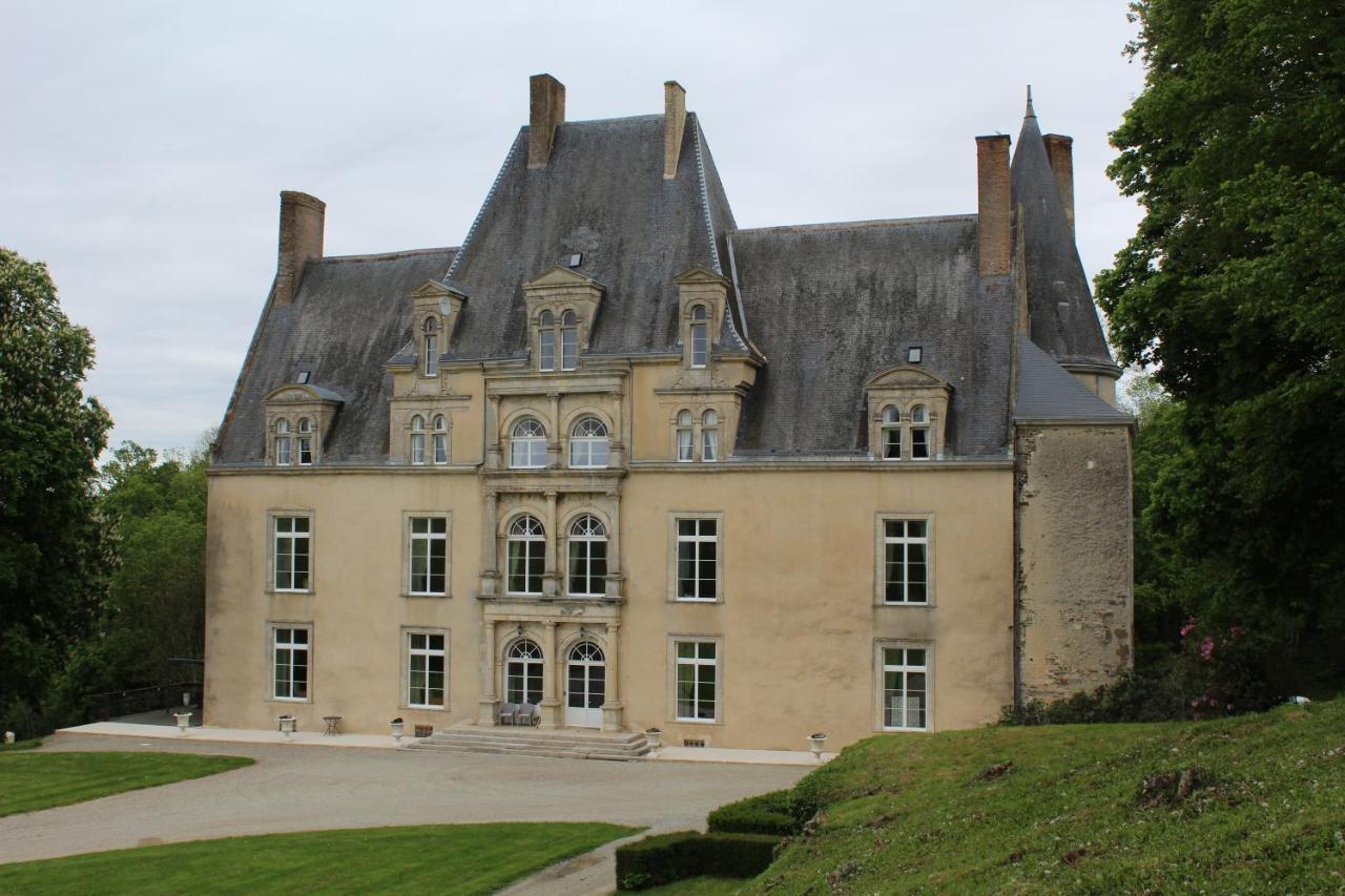 Mont-Saint-Jean  Chateau De La Lucaziere מראה חיצוני תמונה