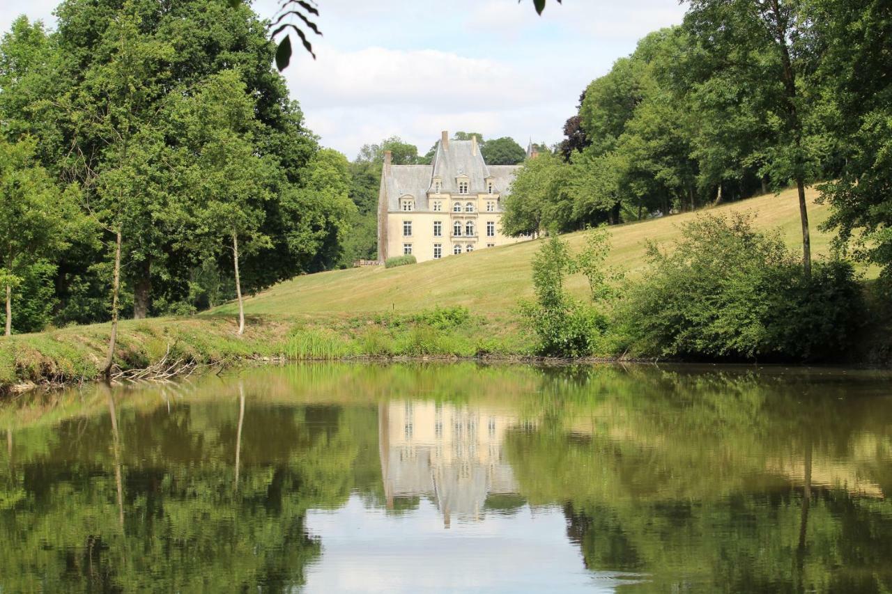 Mont-Saint-Jean  Chateau De La Lucaziere מראה חיצוני תמונה